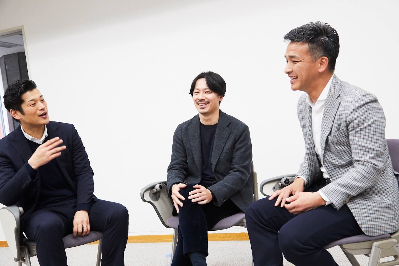 写真:楽しそうに話す東さん、池田さん、長谷川さん