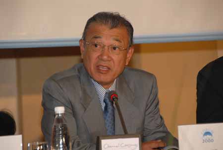 写真:スピーチする日本財団の笹川陽平会長