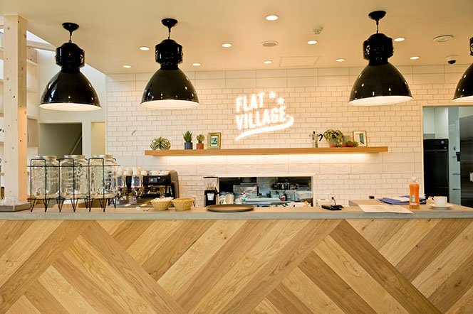 写真:レストランカフェの内装