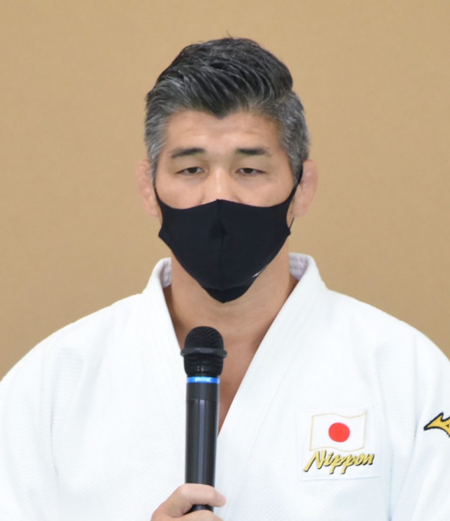 写真:井上康生氏