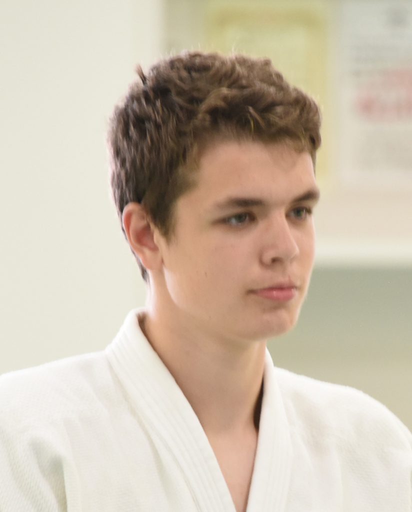 写真:ポリトゥロ・デニスさん