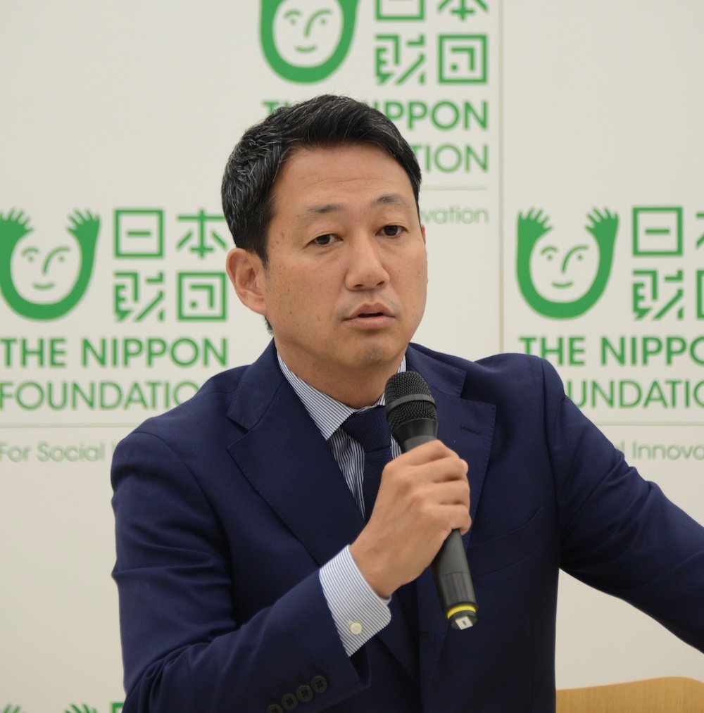 写真：日本財団常務理事 笹川順平