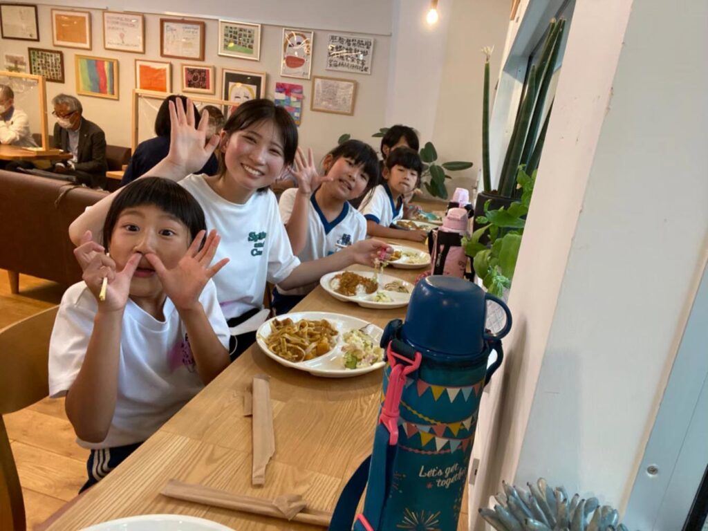 写真:子ども食堂の様子