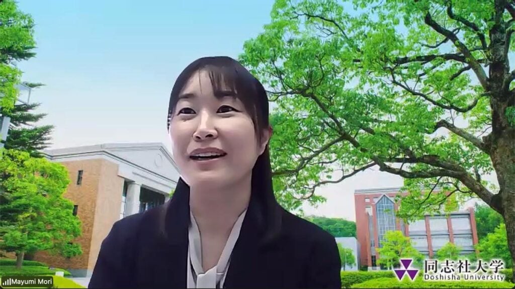 オンラインで取材に応じる毛利さん