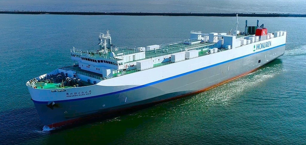 写真：RORO船「第二ほくれん丸」